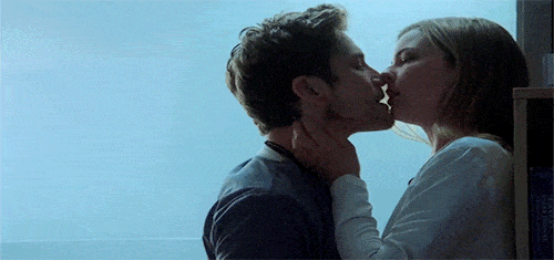 Conrad and nics on call room kiss the resident