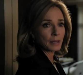 Moira queen in arrow photo