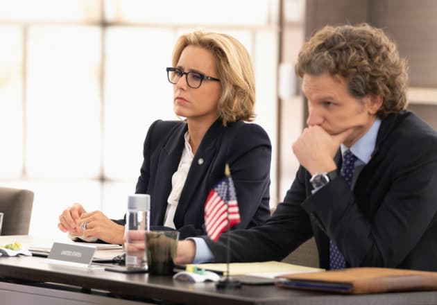 Bess and Jay at Conference - Madam Secretary Season 5 Episode 6