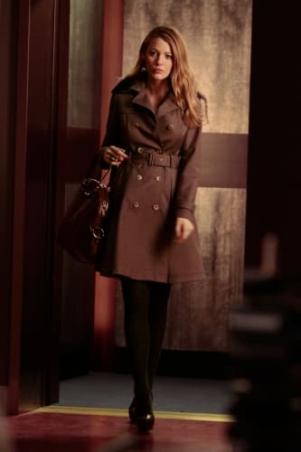 Serena van der outlet woodsen trench coat