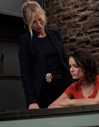 Law Order SVU Season 22 Episode 3 Review Remember Me in