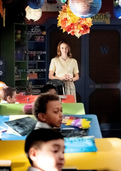 The Classroom - Snowpiercer Season 1 Episode 6