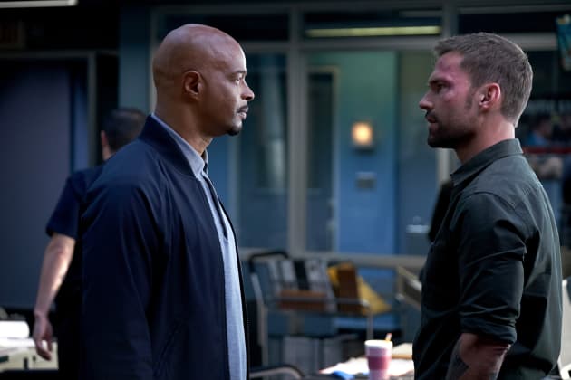 Turning To a Mentor - Lethal Weapon