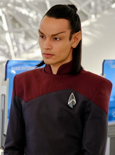 Elnor in Uniform - Star Trek: Picard Season 2 Episode 1