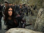Octavia Going Into Battle - The 100