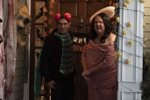 Modern Family Season 10 Episode 5 Review Good Grief TV Fanatic