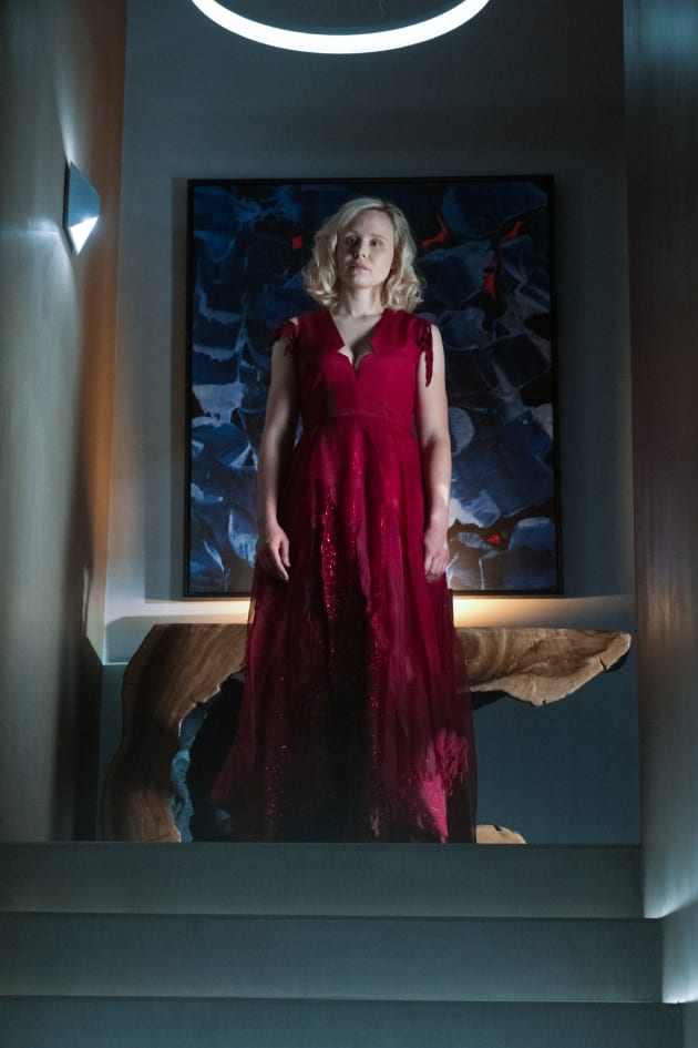 Queen Jurati Drops In - Star Trek: Picard Season 2 Episode 8