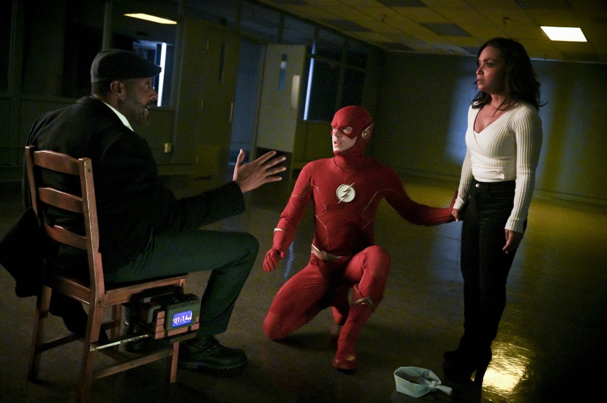 Promoten laser Brawl The Flash Season 6 Episode 16 Review: So Long and Goodnight - TV Fanatic