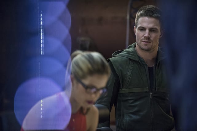 Artistic Look at Felicity - Arrow Season 3 Episode 2