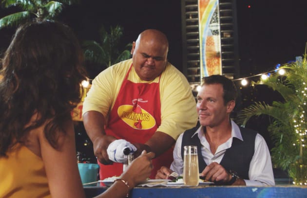 Date Night - Hawaii Five-0 Season 8 Episode 3