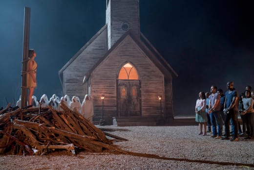 Onlookers Beware - Midnight, Texas Season 2 Episode 9