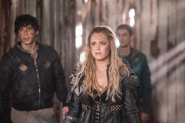 Looking for luna the 100 season 3 episode 13