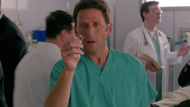 Hank Has a Ring - Royal Pains