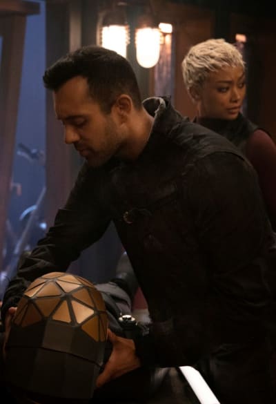 Jackson and Gaia Together - The 100 Season 7 Episode 4