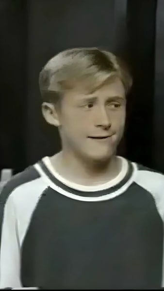 Ryan Gosling - The Mickey Mouse Club