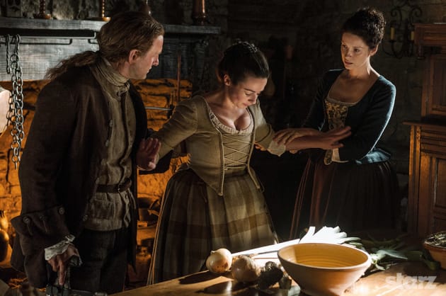 Looking After Jenny - Outlander - TV Fanatic