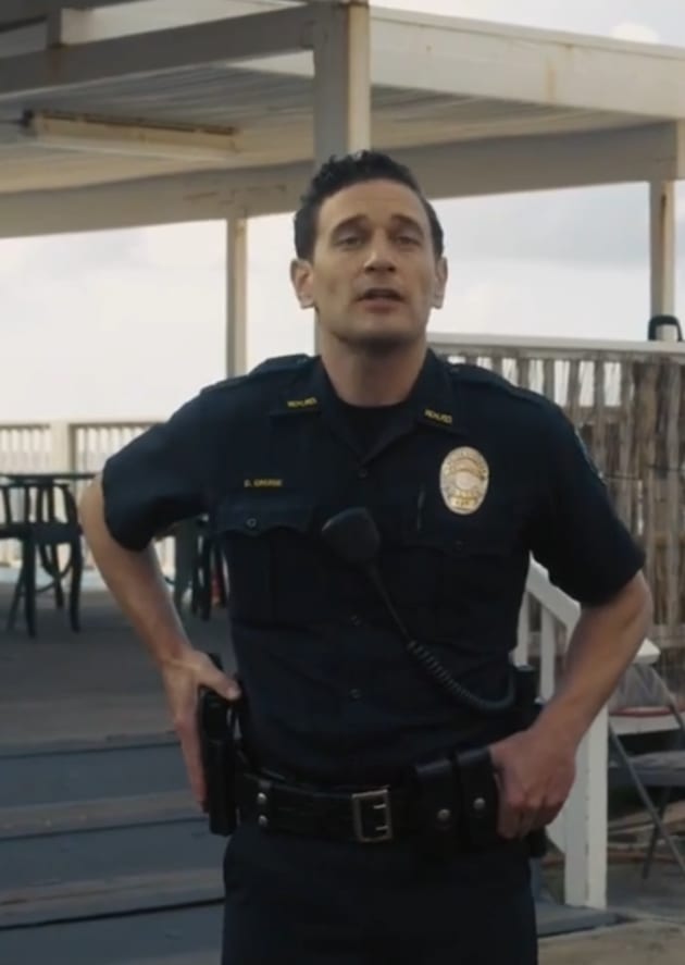 Officer Doug - I Know What You Did Last Summer Season 1 Episode 3