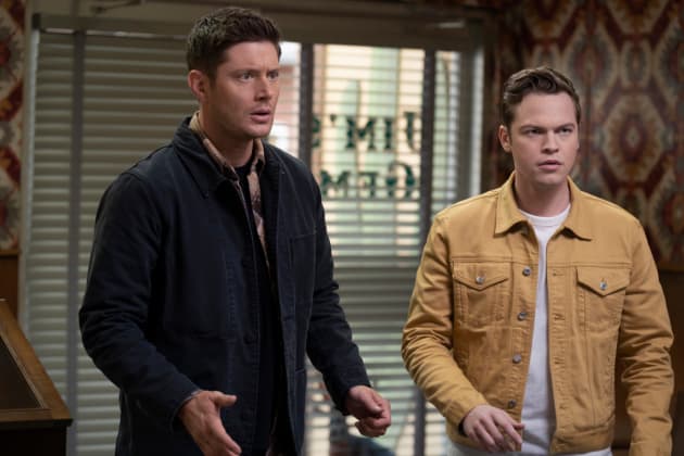 Talking with his Hands - Supernatural Season 15 Episode 17