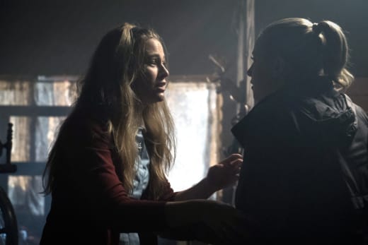 Watch riverdale season online 3 episode 7 online