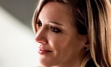 Arrow: Emily Bett Rickards Breaks Down in Tears While Filming Final Scenes