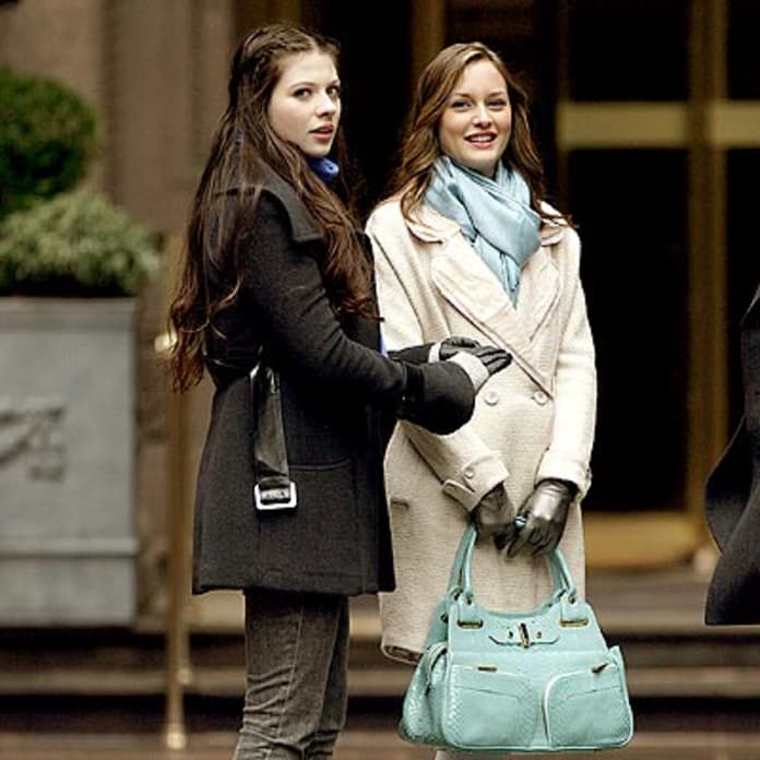 The New 'Gossip Girl' Cast Has The Best Handbags On TV