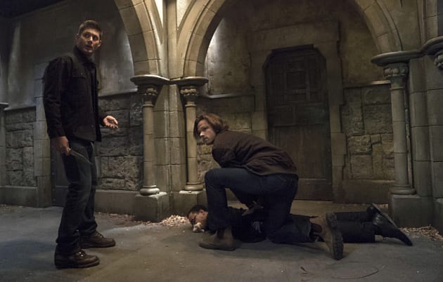 Sam and Dean on the hunt - Supernatural Season 11 Episode 6