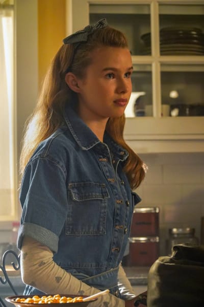 Riverdale Season 4 Episode 2 Review Fast Times at Riverdale High