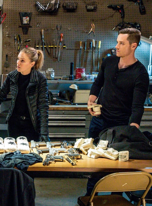 Chicago pd season 6 episode 22 watch online sale
