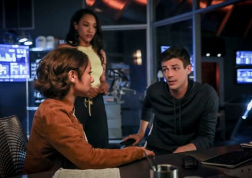 Flash season 5 episode 2 online on sale