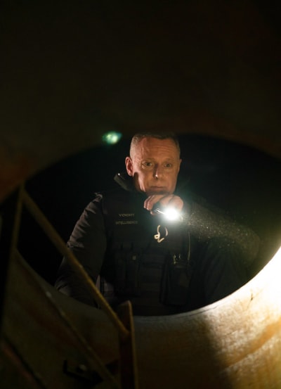 Finding Answers - Chicago PD Season 8 Episode 11