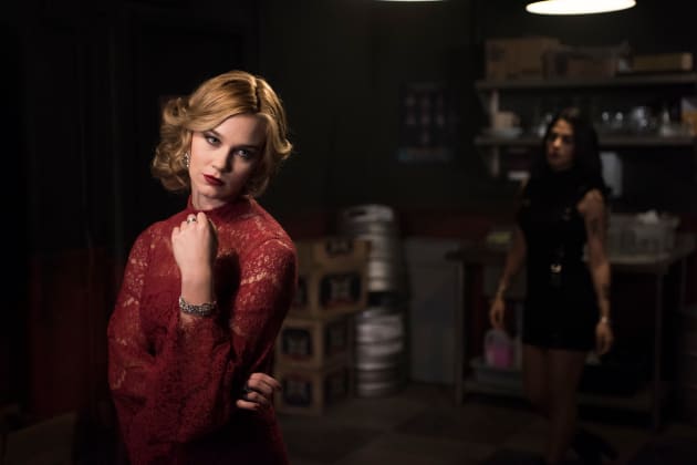 Dinner Guest - Shadowhunters Season 3 Episode 6
