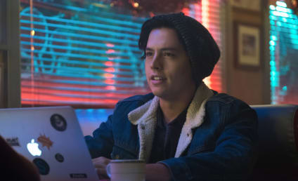 Riverdale Round Table: Unexpected Kisses