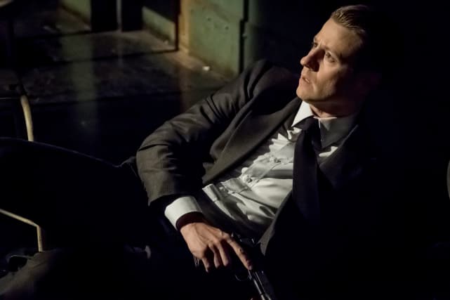 Jim Falls - Gotham Season 4 Episode 2