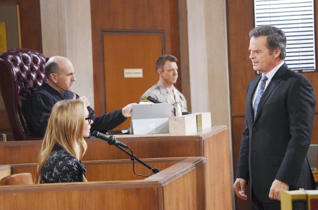Dr. Laura Takes the Stand - Days of Our Lives