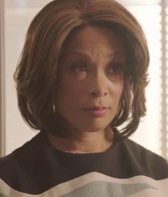 Condescending - Being Mary Jane Season 4 Episode 3