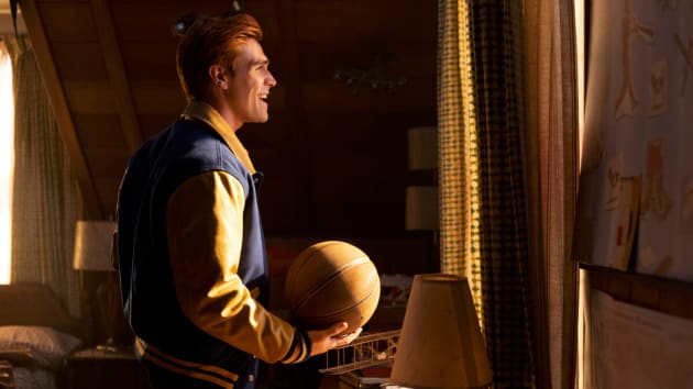 Watch riverdale season 2 best sale episode 14 online free