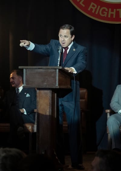 Colombo Points Fingers - The Offer Season 1 Episode 5