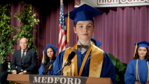 Sheldon Graduates High School - Young Sheldon