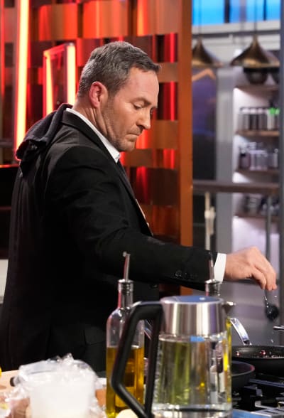 Wayne the Dark Horse? -tall - MasterChef Season 13 Episode 2