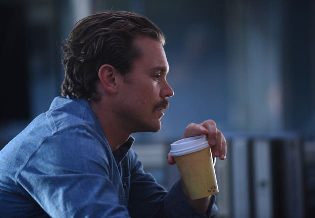 Riggs Thinks About His Past - Lethal Weapon Season 2 Episode 6