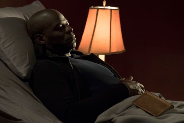 Dembe rests - The Blacklist Season 4 Episode 18