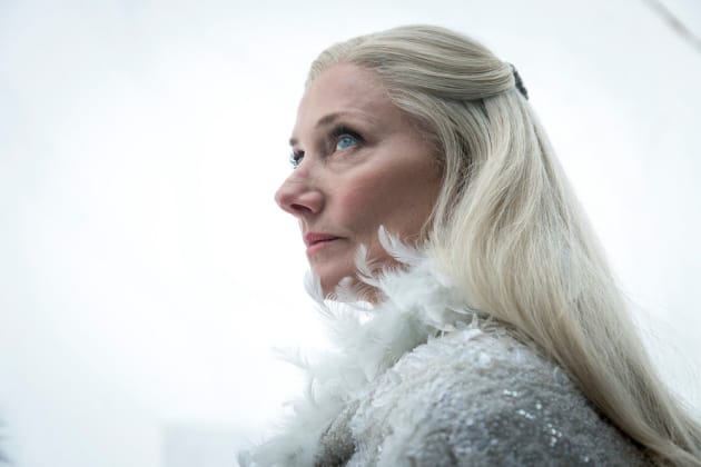 Glinda - The Good Witch? - Emerald City Season 1 Episode 1