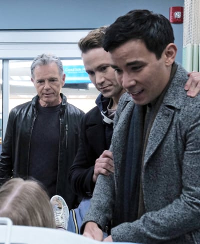 Expectant Fathers - Tall - The Resident Season 4 Episode 9