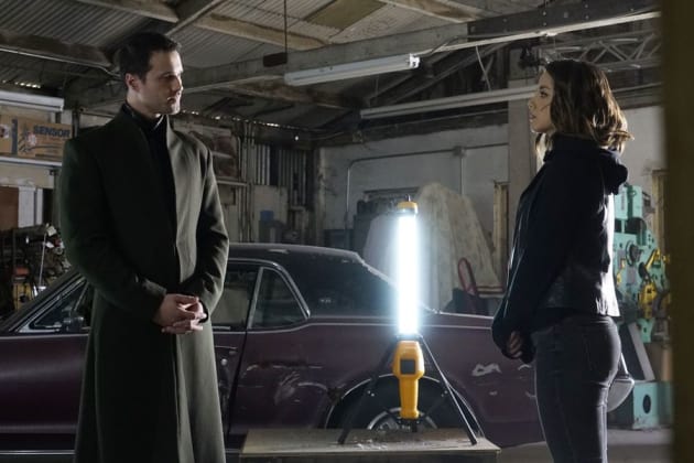 Loyalties Are Tested - Agents of S.H.I.E.L.D.