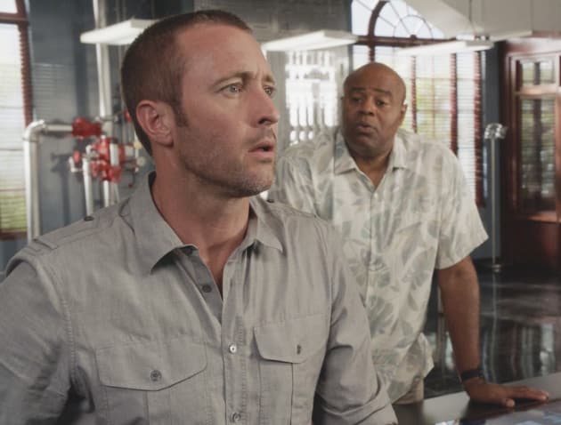 Putting Pieces Together - Hawaii Five-0 Season 9 Episode 2