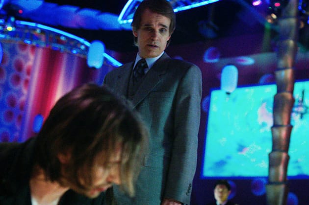 Cole's Fate - 12 Monkeys Season 1 Episode 11