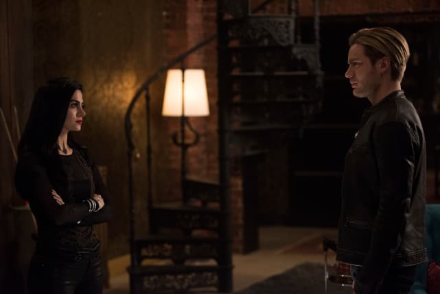 Sister vs brother shadowhunters s3e8
