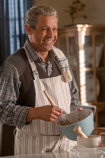 Miguel Helps With Dinner - This Is Us Season 4 Episode 9