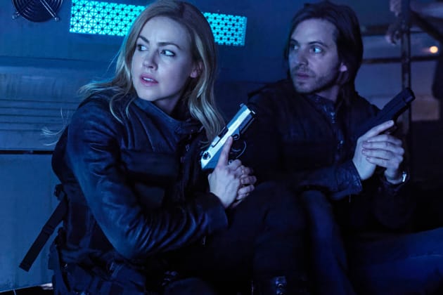 The Final Conflict Begins - 12 Monkeys