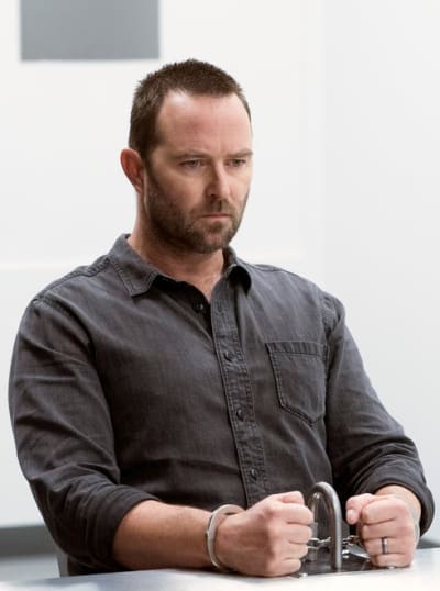 In Captivity - Blindspot Season 5 Episode 9